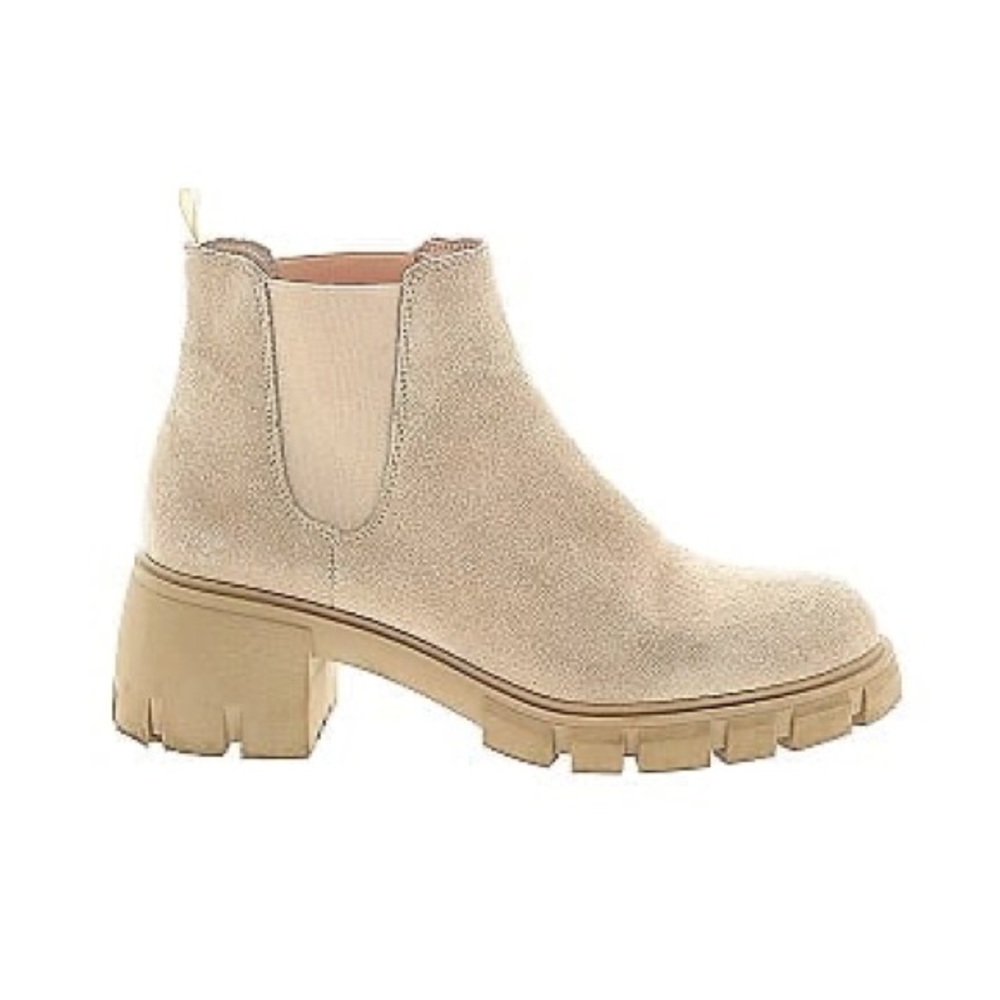 NWOB STEVE MADDEN HOWLER BOOTIESSz 9